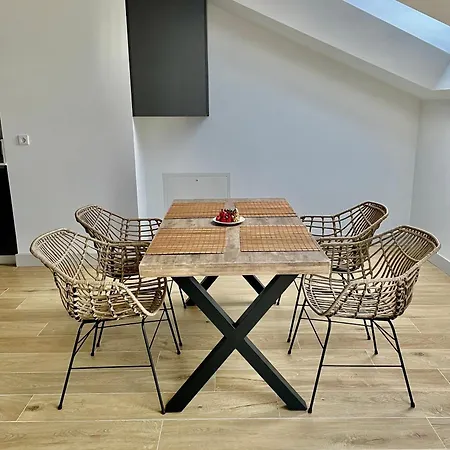 Apartamento La Muralla Nueva Apartment *